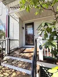 Building Photo - Tranquility on Oxford