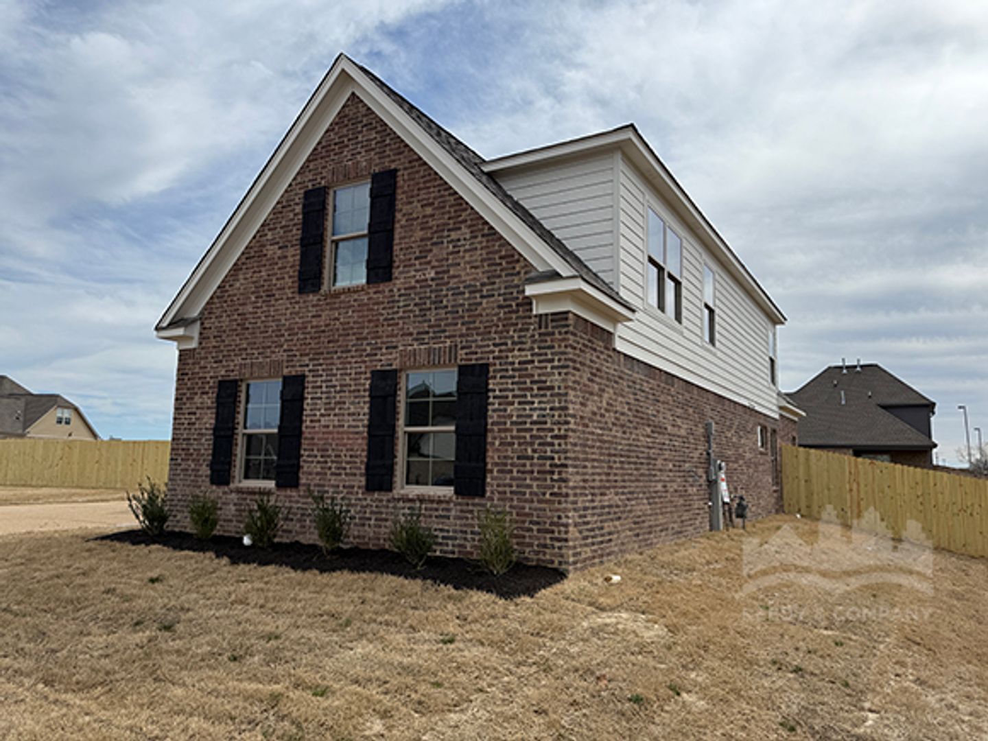 Building Photo - 574 Tucker View Dr