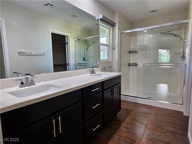 Building Photo - 7017 Pearl Hilltop Ct