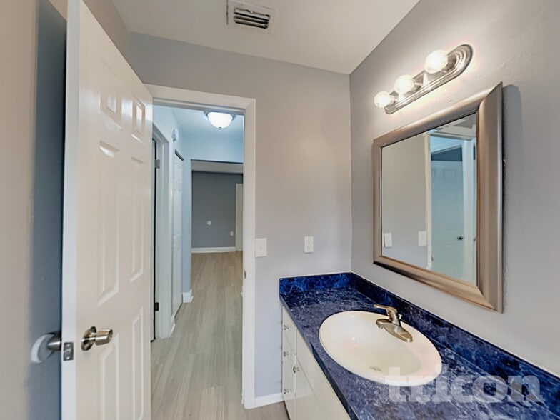 Building Photo - 4905 Leprechaun Way