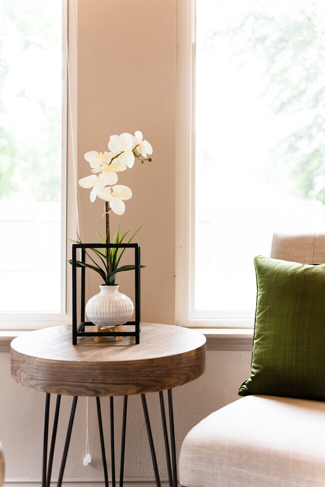 Building Photo - 20514 Blue Beech Dr