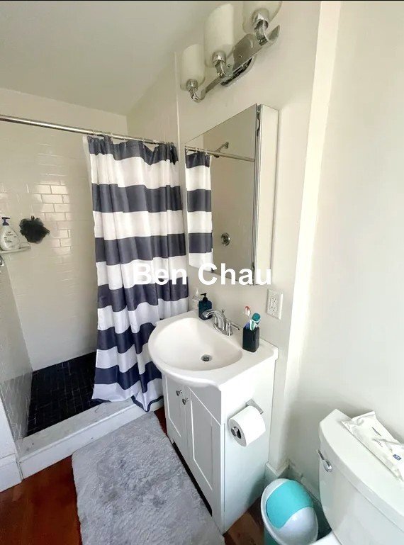 Building Photo - 40 Cedar St