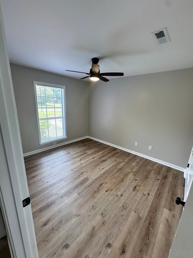 Building Photo - Gorgeous Home in Dothan, AL