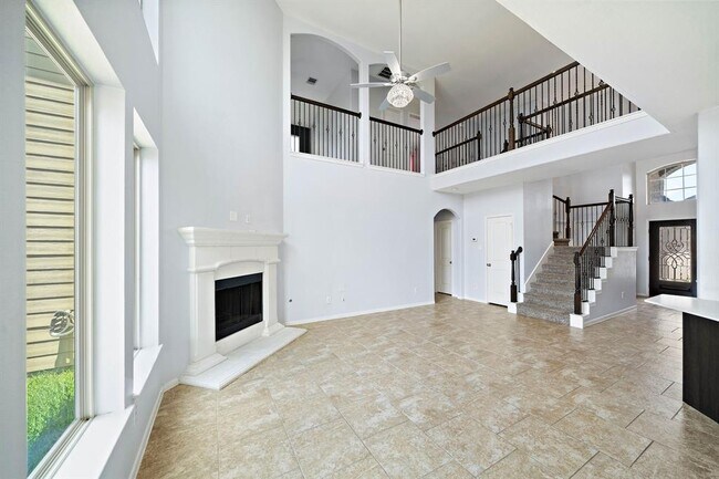 Building Photo - 29006 Dryander Forest Ct