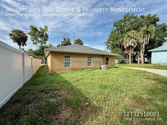 Building Photo - 2904 E Columbus Dr