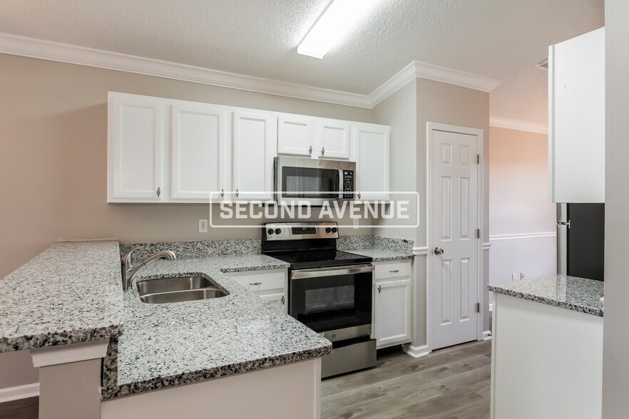 Building Photo - 714 Calico Jack Way