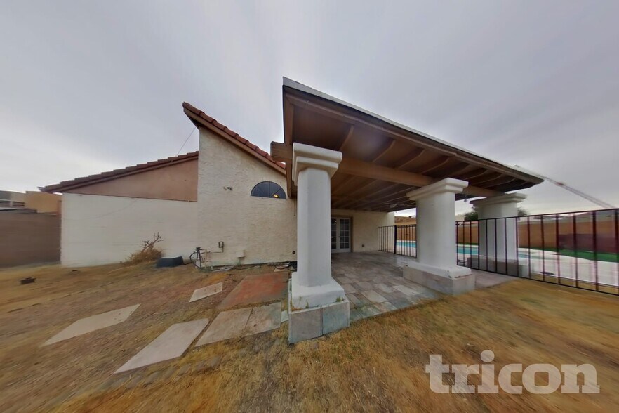 Building Photo - 3031 W Mercer Ln