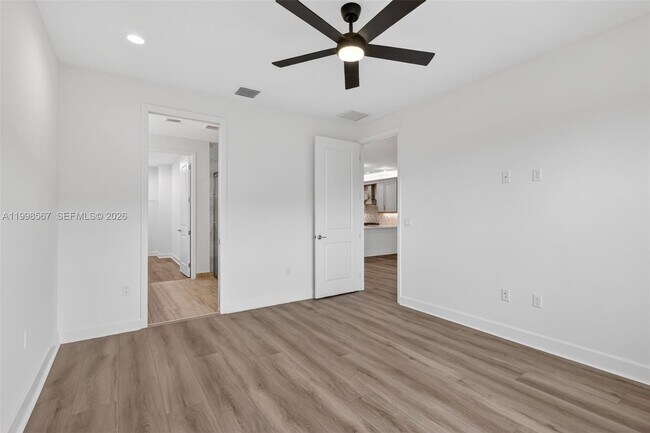 Building Photo - 13455 Starkissed Ln