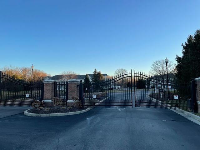 Gated Entry - 2251 Colfax Ln