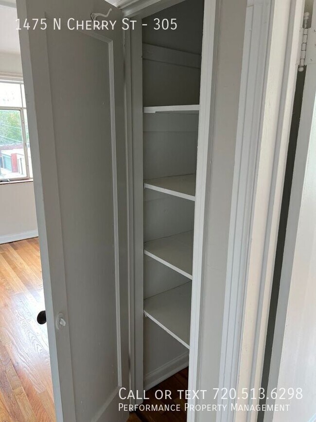 Building Photo - 1475 N Cherry St