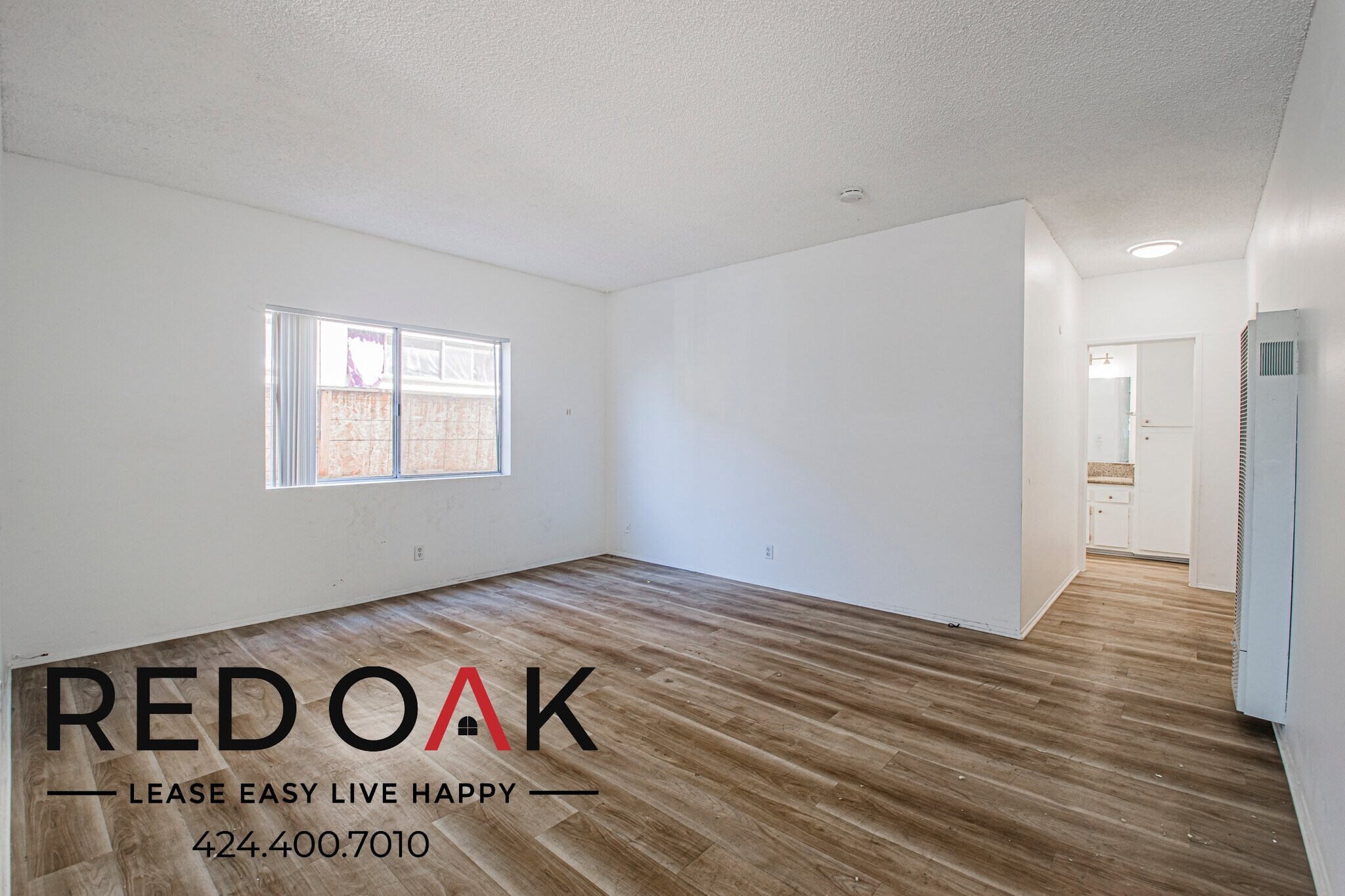 Building Photo - 4342 W 130th St