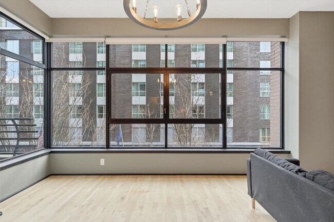 Building Photo - Modern Pearl District Condo – Studio with Alcove Bedroom + 1 Bath with City Views