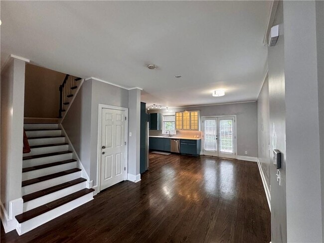 Building Photo - 2212 Ewell Park Dr NW