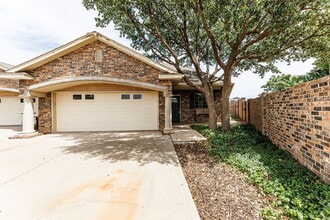 Building Photo - Spacious 3-Bedroom in Gated Community