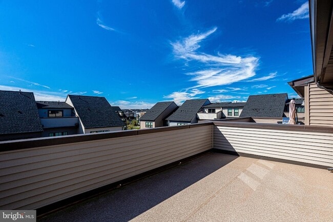 Building Photo - 43469 Grandmoore St