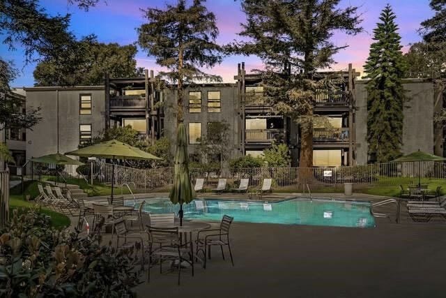 Adult swimming pool - 7742 Redlands St