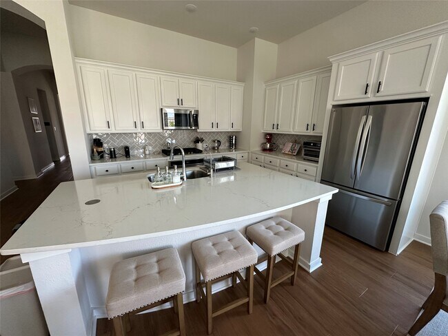 Building Photo - 4810 Cedar Butte Ln