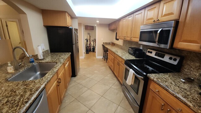 Building Photo - 955 Dotterel Rd