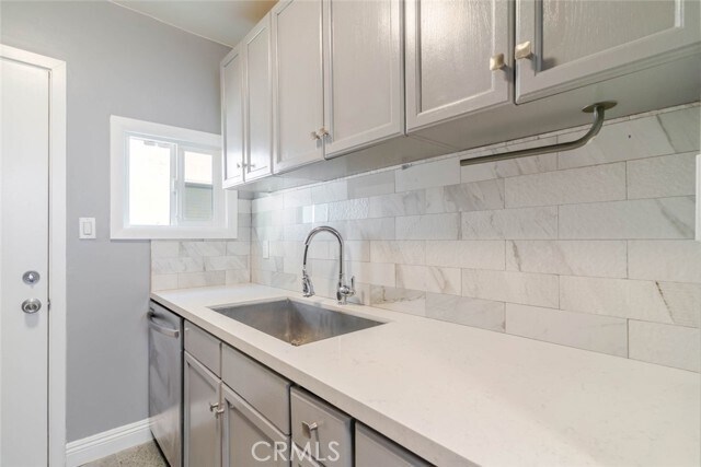 Building Photo - 1051 Western Ave