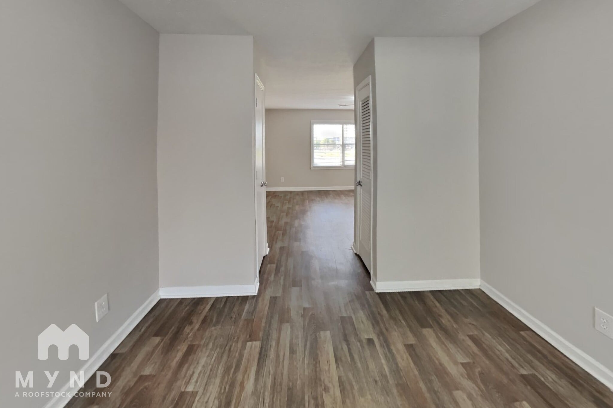 Building Photo - 225 Baker St