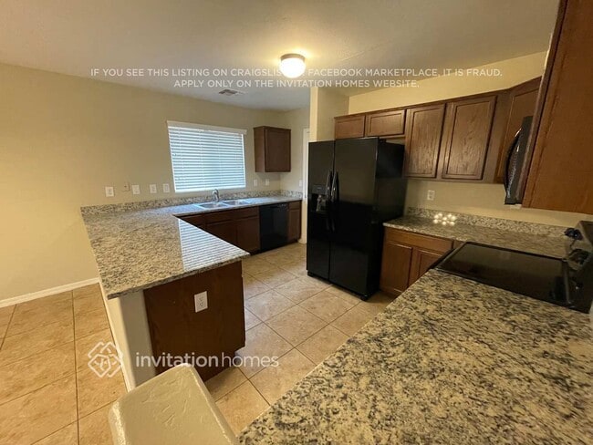 Building Photo - 42939 W Jeremy St