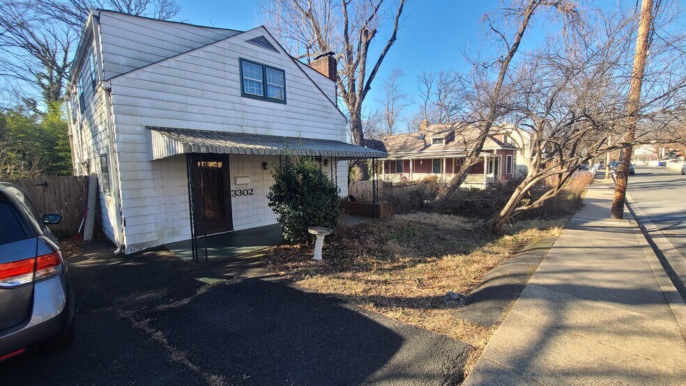Front - 3302 22nd St N