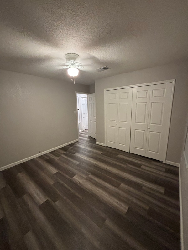 Building Photo - 822 Maple St