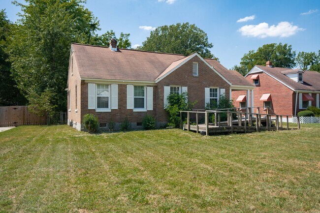 Primary Photo - 1009 McEvers Rd