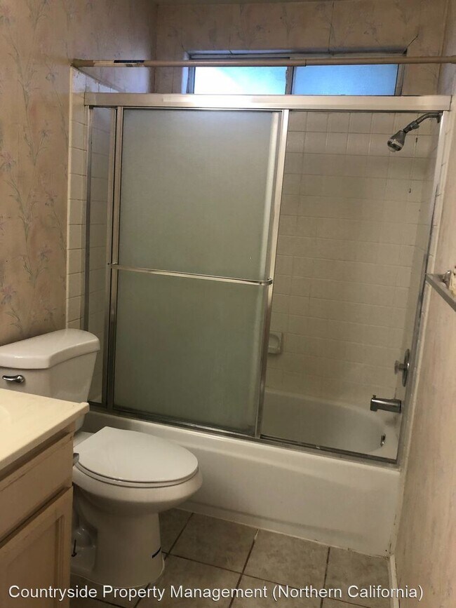 Building Photo - 4 br, 2 bath House - 4013 Wincanton Road