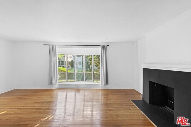 Building Photo - 6289 Commodore Sloat Dr