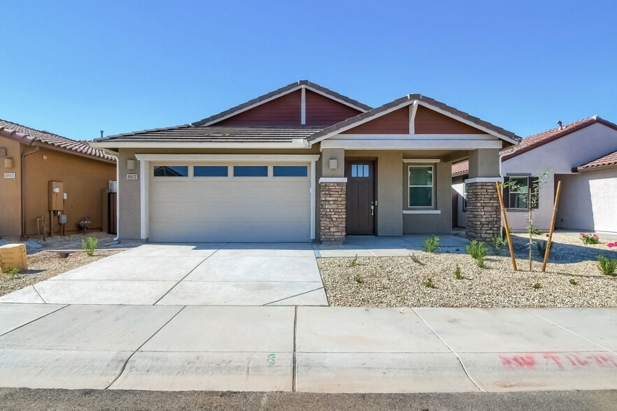 Building Photo - 8917 W Palo Verde Dr