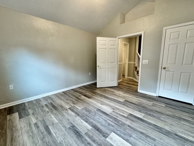 Building Photo - Ready 06-17-26 in Sawyers Mill - Ranch Home w/Loft On Cul-De-Sac! Pet Friendly - Grassfield High ...