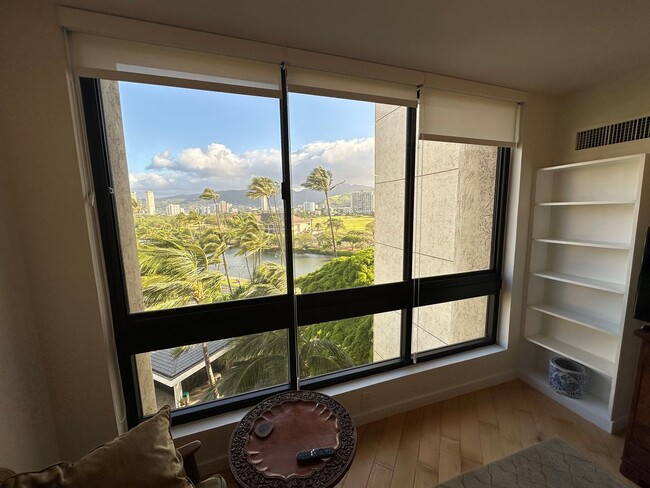 Building Photo - FULLY FURNISHED UNIT IN WAIKIKI!!!