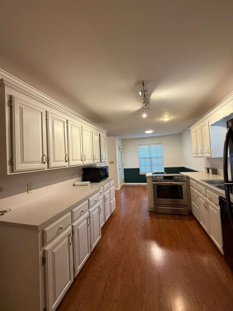 Building Photo - 11409 Hickory Hill Rd