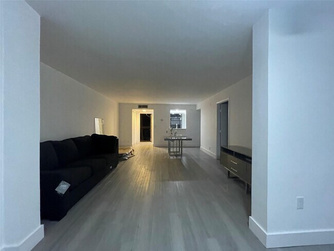 Building Photo - 7460 NW 18th St