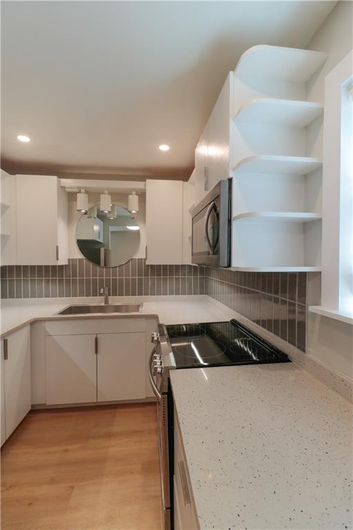 Building Photo - 811 N Pleasant St