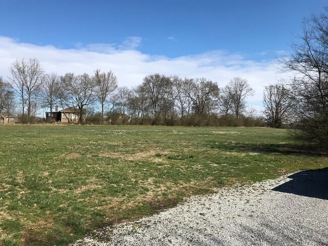 Building Photo - 2525 Leeville Pike