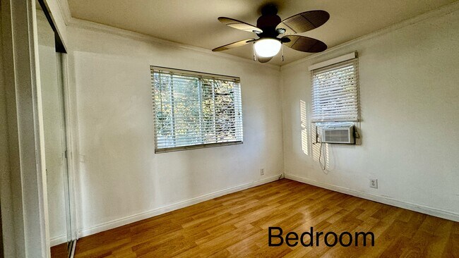 Bedroom - 1943 Holly Dr