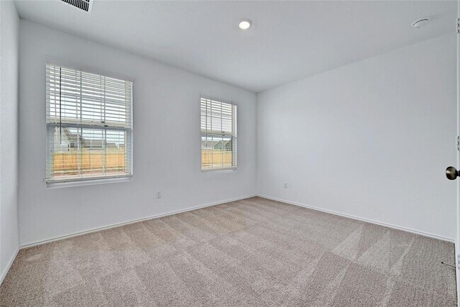 Building Photo - 1141 Catfish Ln