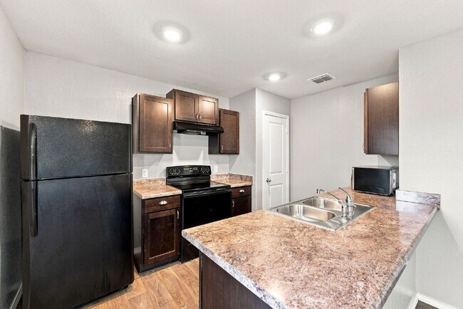 Building Photo - 8111 Autares Sq