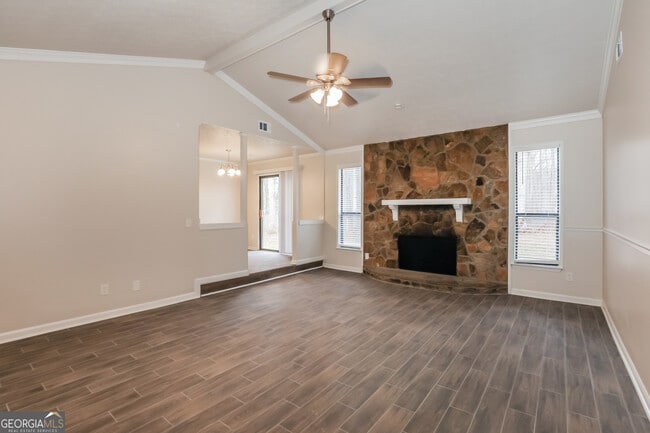 Building Photo - 125 Whitney Way