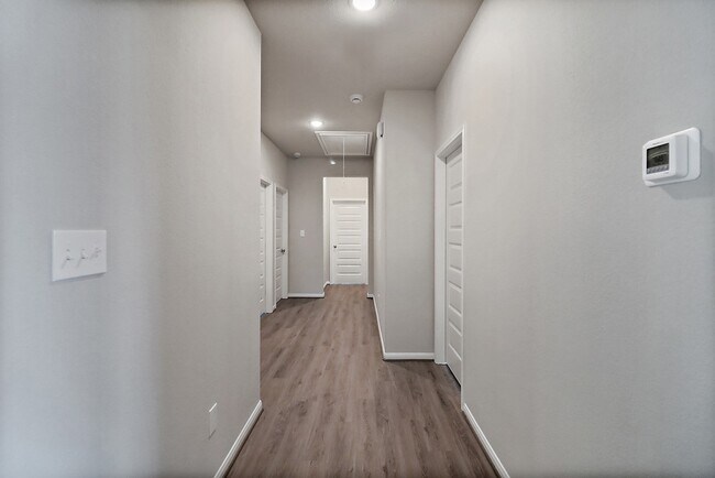 Building Photo - 8431 Moonlight Bay Cir