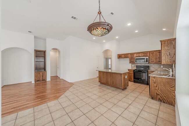 Building Photo - Ridgeview Farms