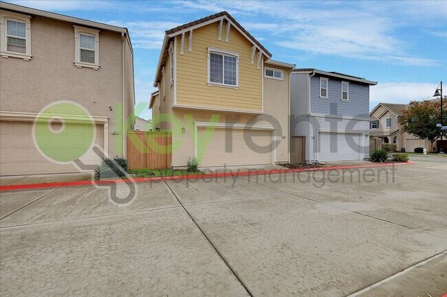 Building Photo - 10923 Oakham Dr