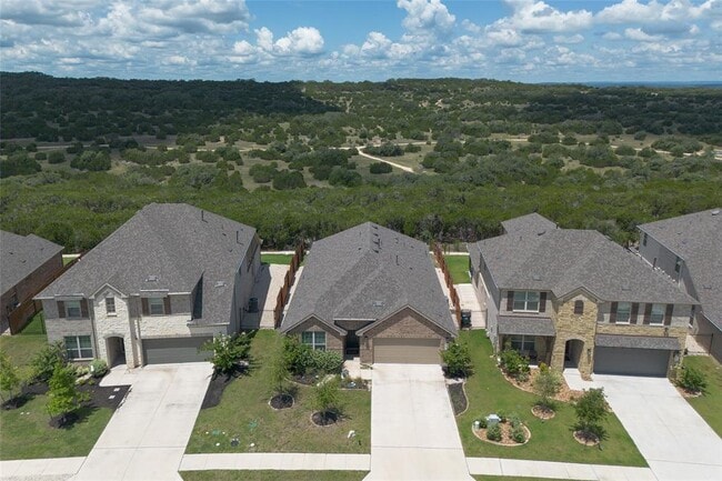 Building Photo - 6808 Cliff Rose Dr