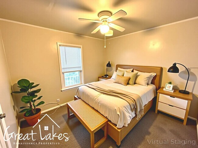 Building Photo - Homey 2 bedroom / 1 bathroom house now ava...