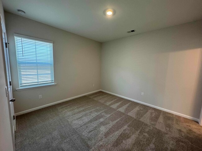 Building Photo - 4 Bedroom Home at Bailey's Cove on Hilton Head Island | Small footprint. Big island life.