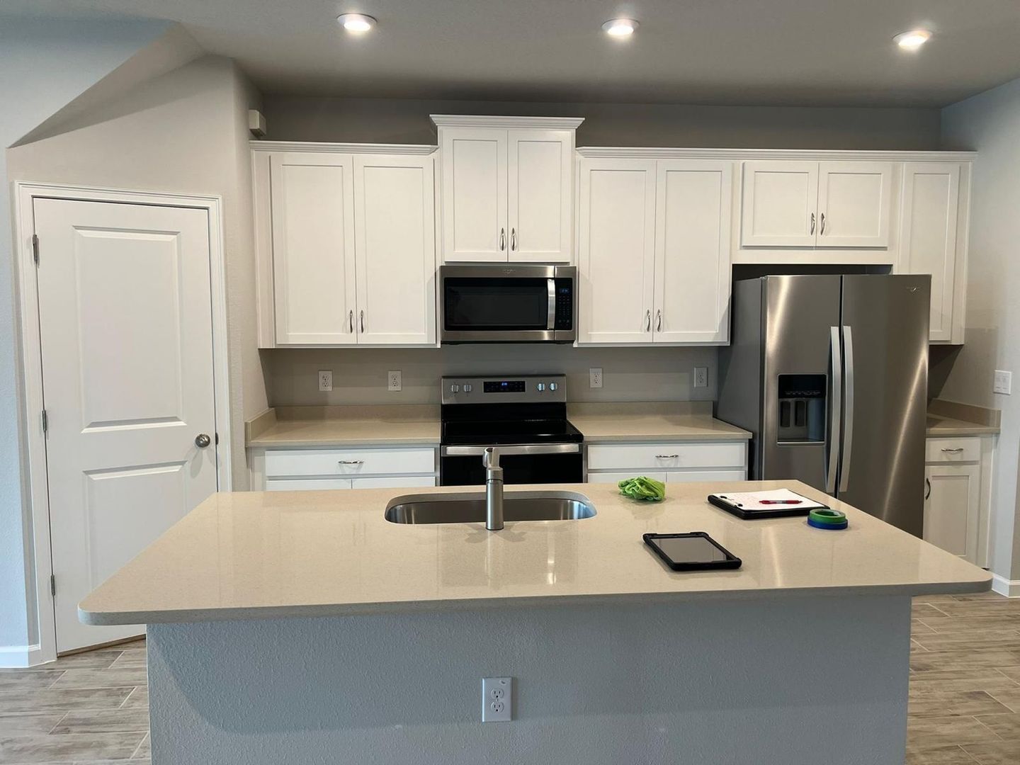 Building Photo - 4069 Cloud Hopper Wy