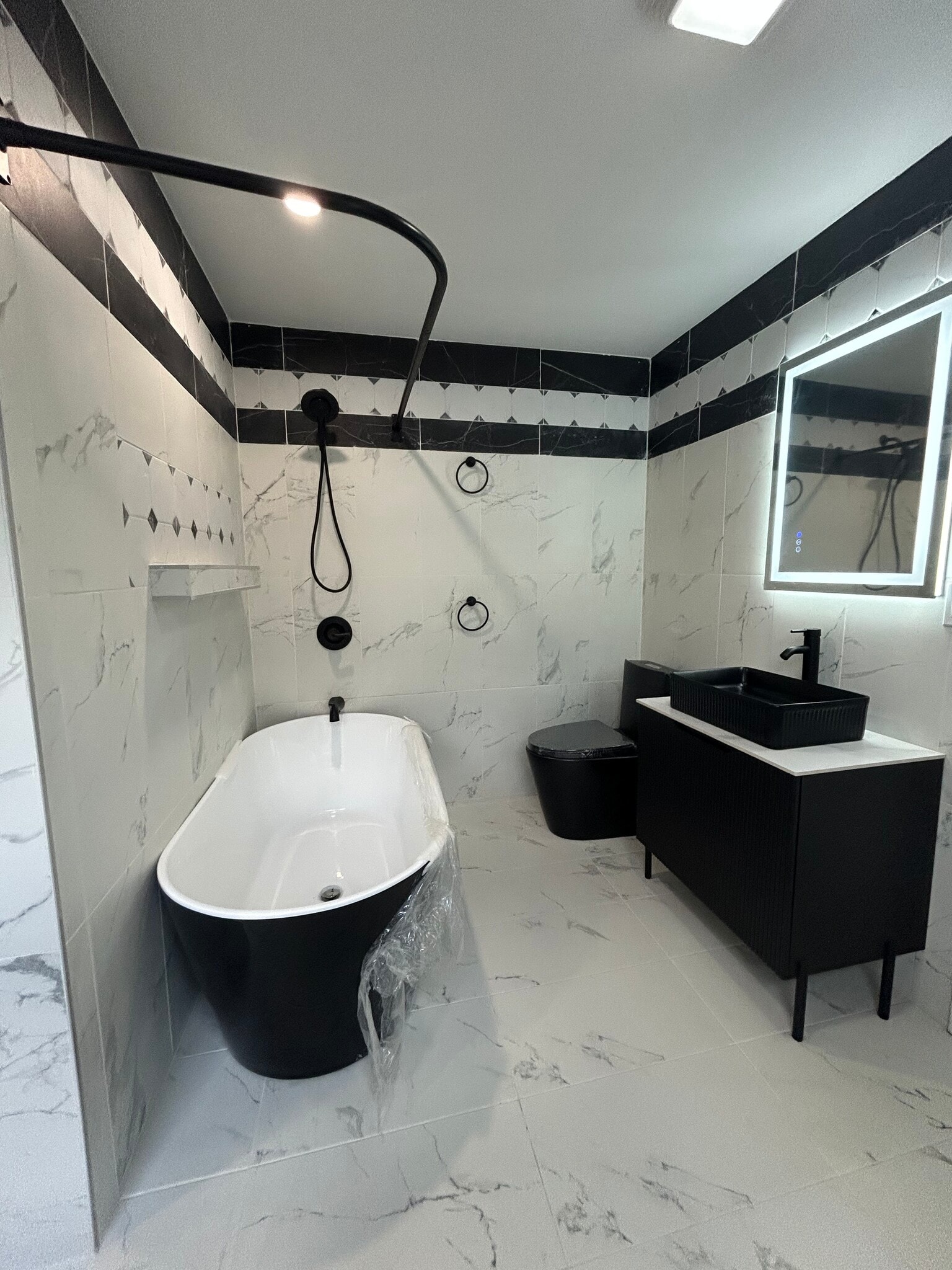 Building Photo - 74 Delaware Ave