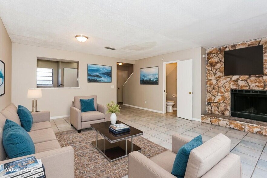 Building Photo - 7656 Arble Dr